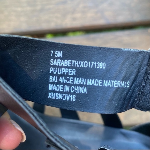 XOXO Women’s Sarabeth Ope Toe Casual Ankle Strap  Sandals Size 7.5 - Picture 6 of 6